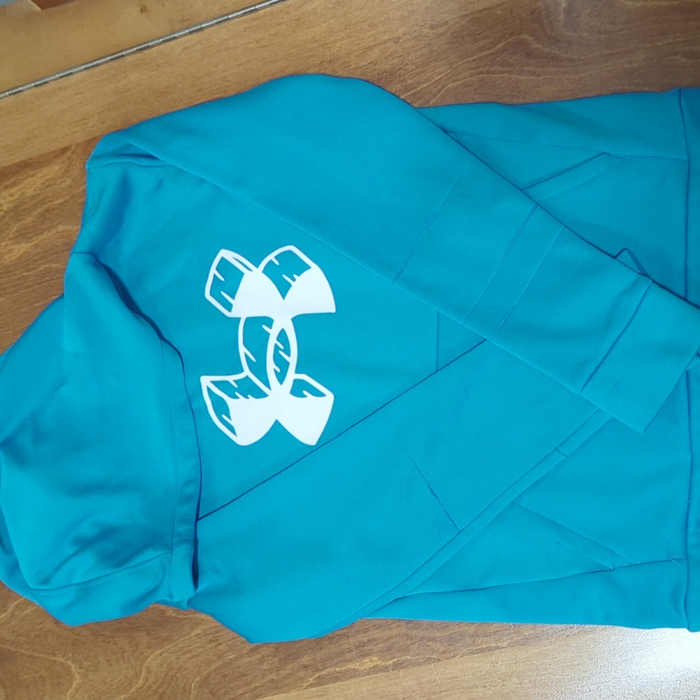 Kids Under Amour hoodie